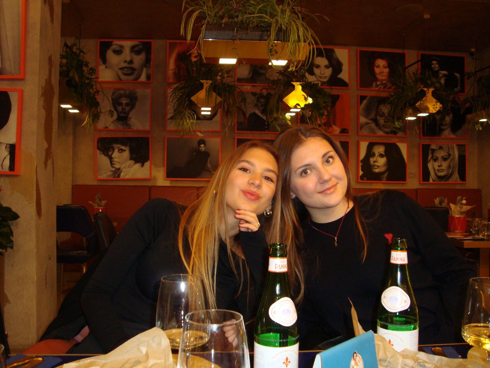 PHOTO-2025-03-28-21-03-42